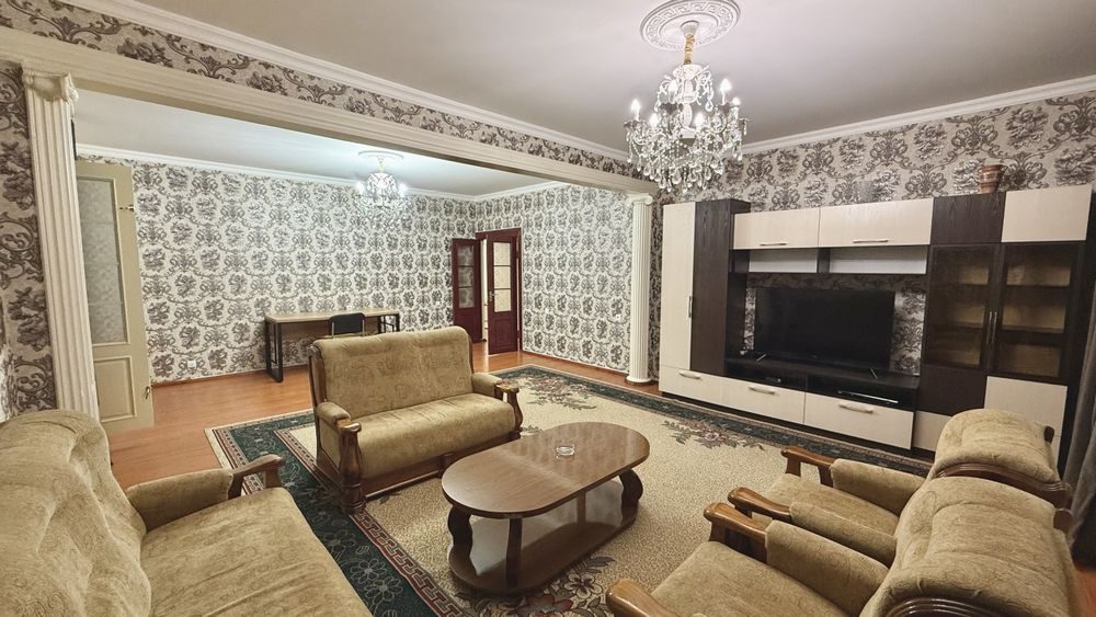 5-room apartment, 158 m², Tashkent, Mirabad District, for sale