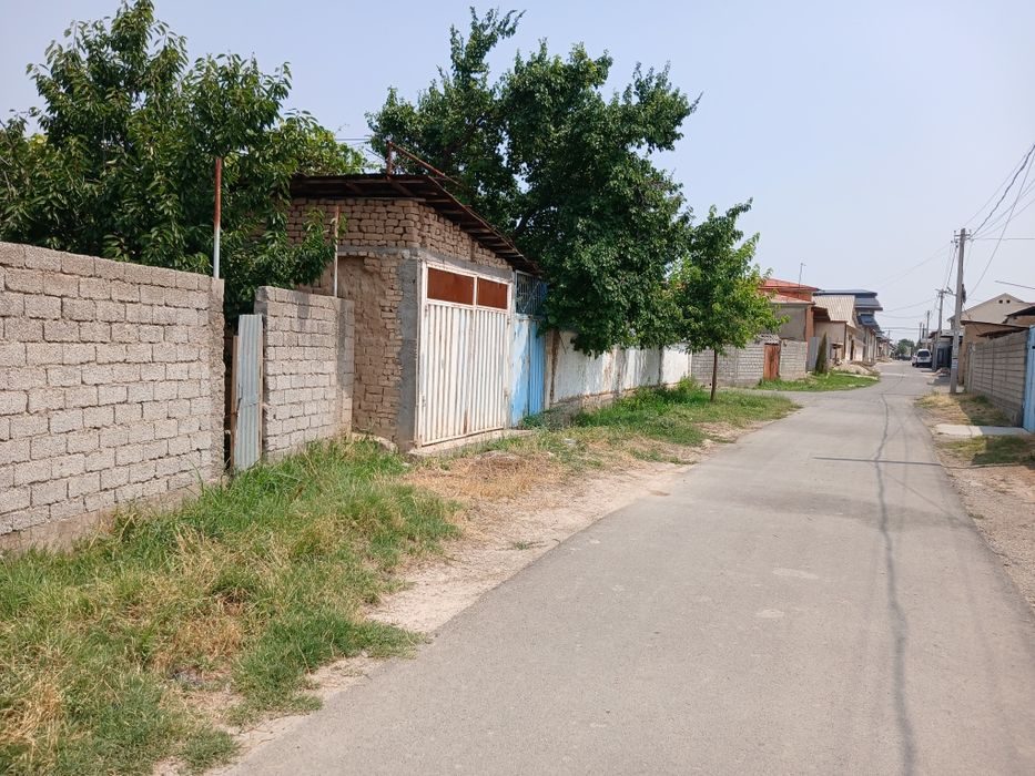 Кибрайский р-н! Набережной. Про-ся 3-соток земельный участок