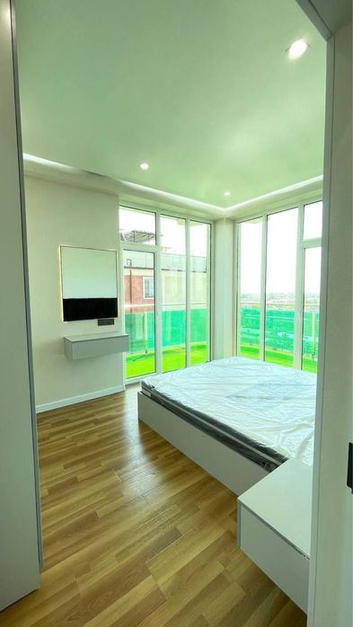 3-xonali kvartira, 105 m²