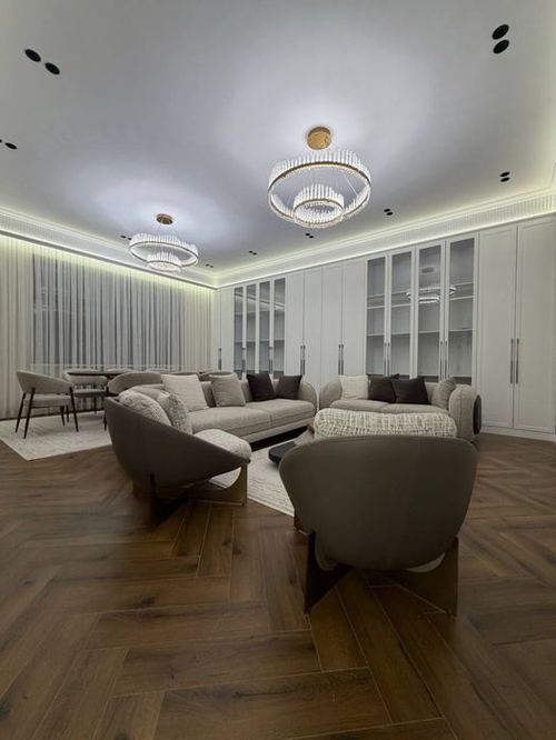 4-xonali kvartira, 180 m²
