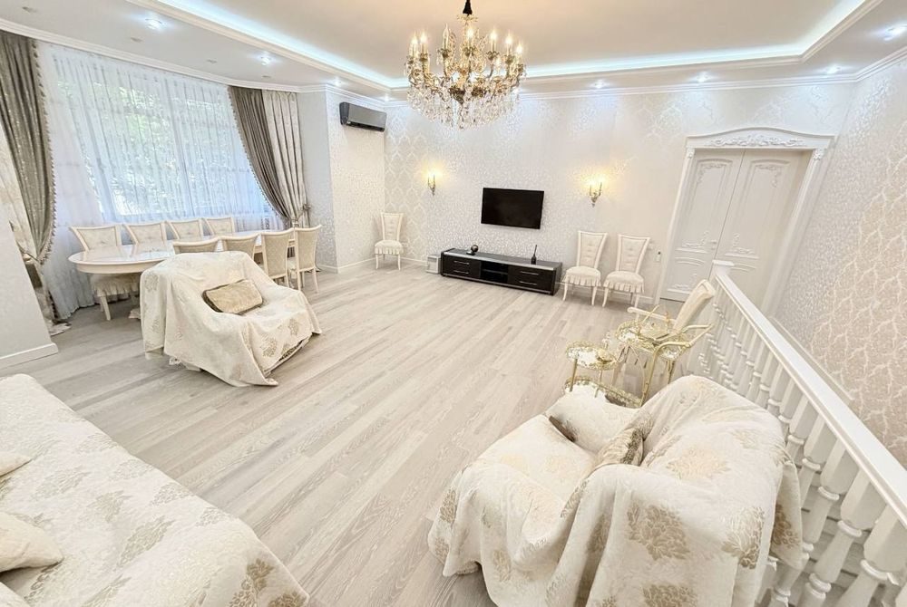 4-room apartment, 310 m², Tashkent, Mirabad District, for sale
