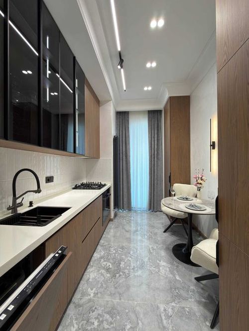3-xonali kvartira, 73 m²