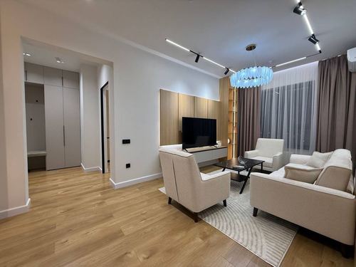 3-xonali kvartira, 82 m²