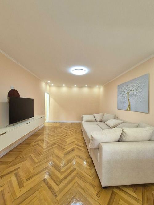 3-xonali kvartira, 80 m²