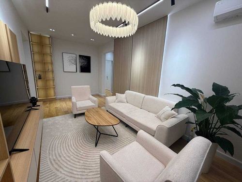 3-xonali kvartira, 82 m²
