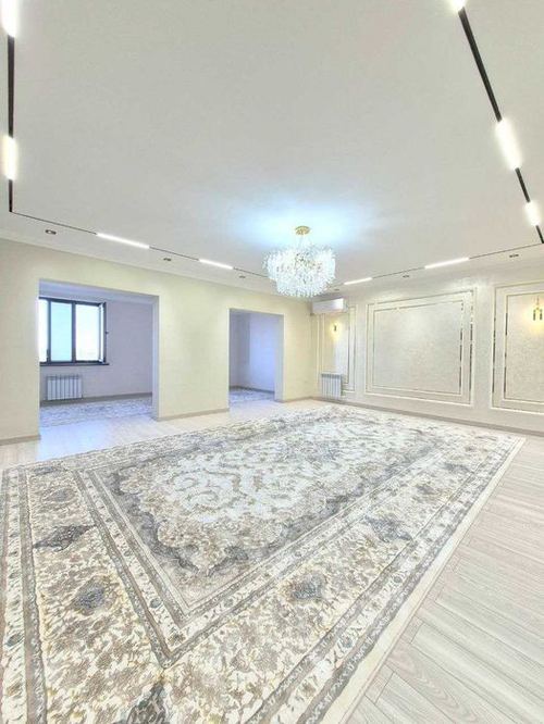 5-xonali kvartira, 200 m²