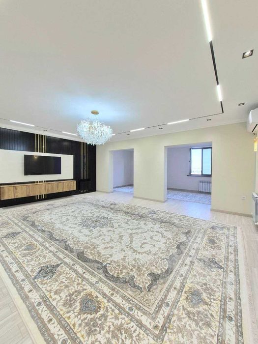 5-room apartment, 203 m², Tashkent, Mirabad District, for sale