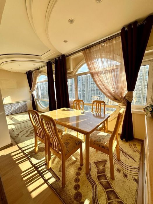 4-room apartment, 95 m², Tashkent, Mirabad District, for sale