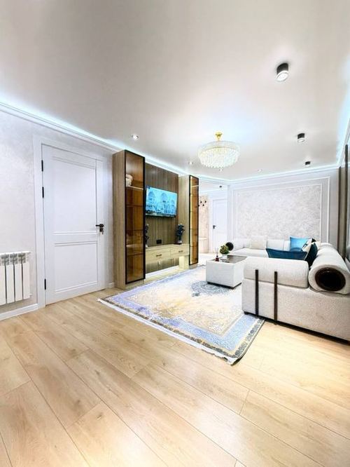 3-xonali kvartira, 70 m²