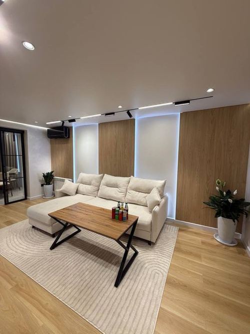 3-xonali kvartira, 70 m²