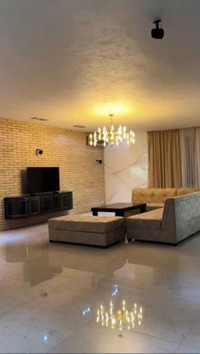 5-room apartment, 183 m², Tashkent, Mirabad District, for sale