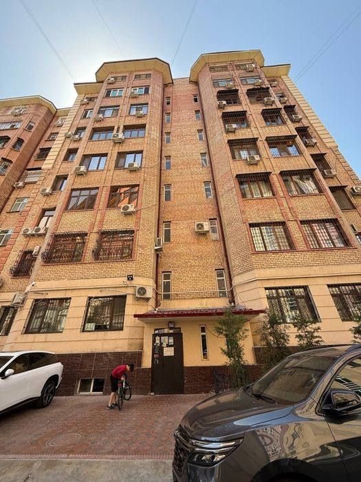 4-room apartment, 140 m², Tashkent, Mirabad District, for sale