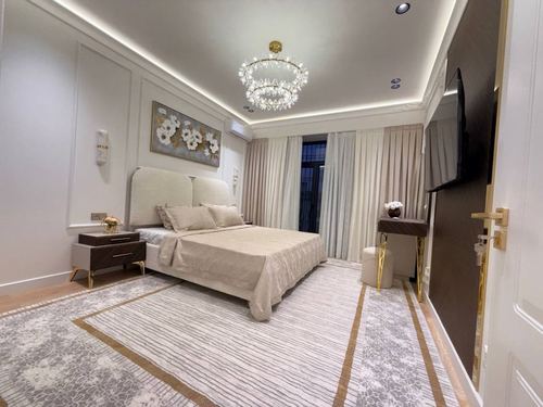 4-xonali kvartira, 105 m²