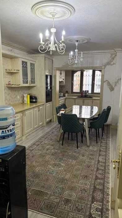5-room apartment, 203 m², Tashkent, Mirabad District, for sale