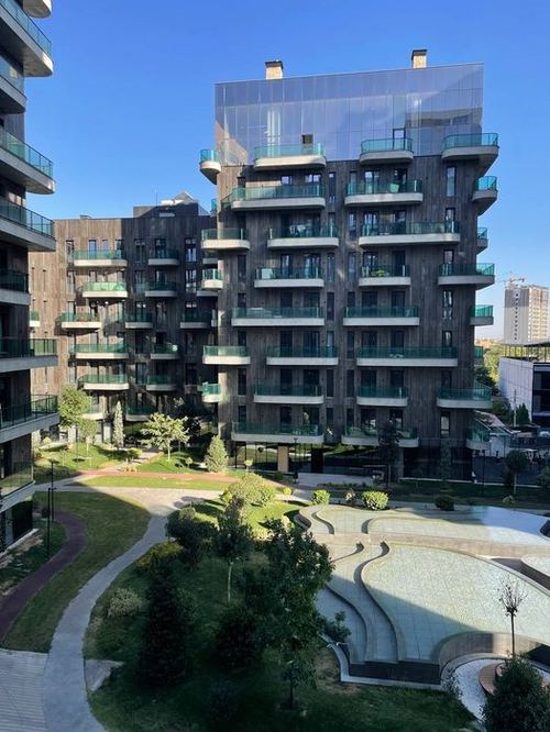 4-xonali kvartira, 150 m²
