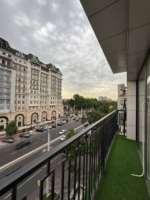3-xonali kvartira, 70 m²