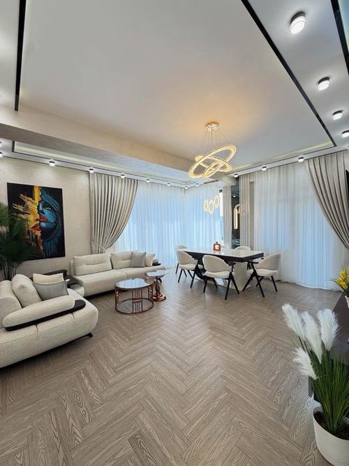 3-room apartment, 140 m²