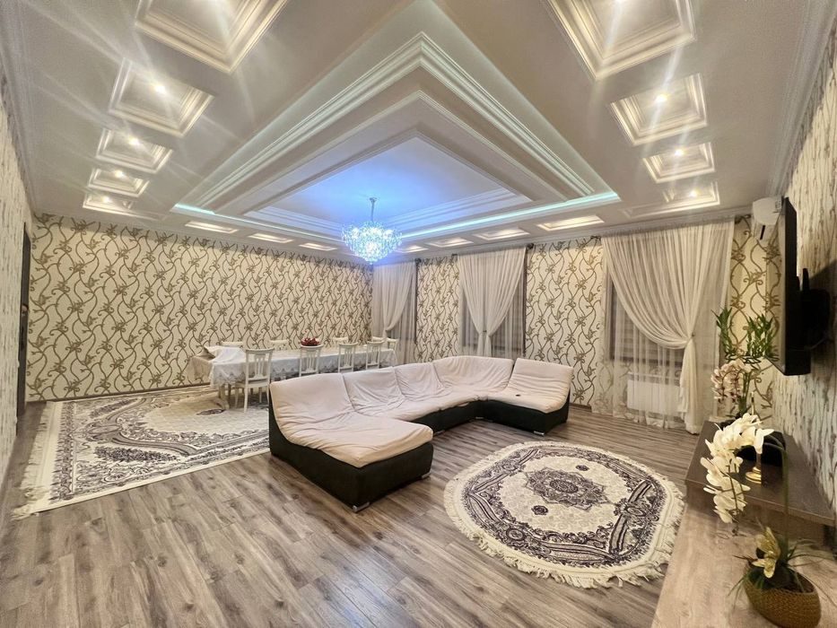 6-room house, 3700 m², Tashkent, Mirabad District, for sale