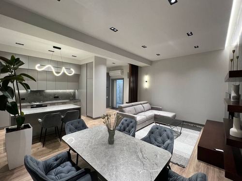 2-комнатная квартира, 70 м²