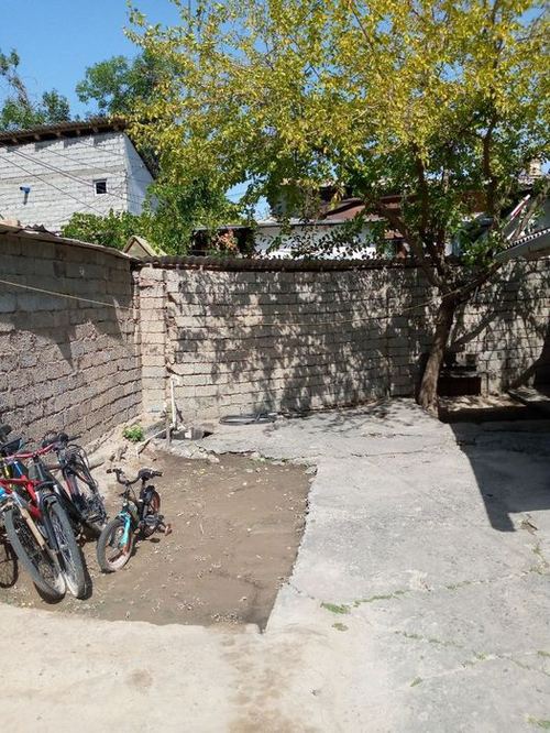 3-xonali uy, 2350 m²