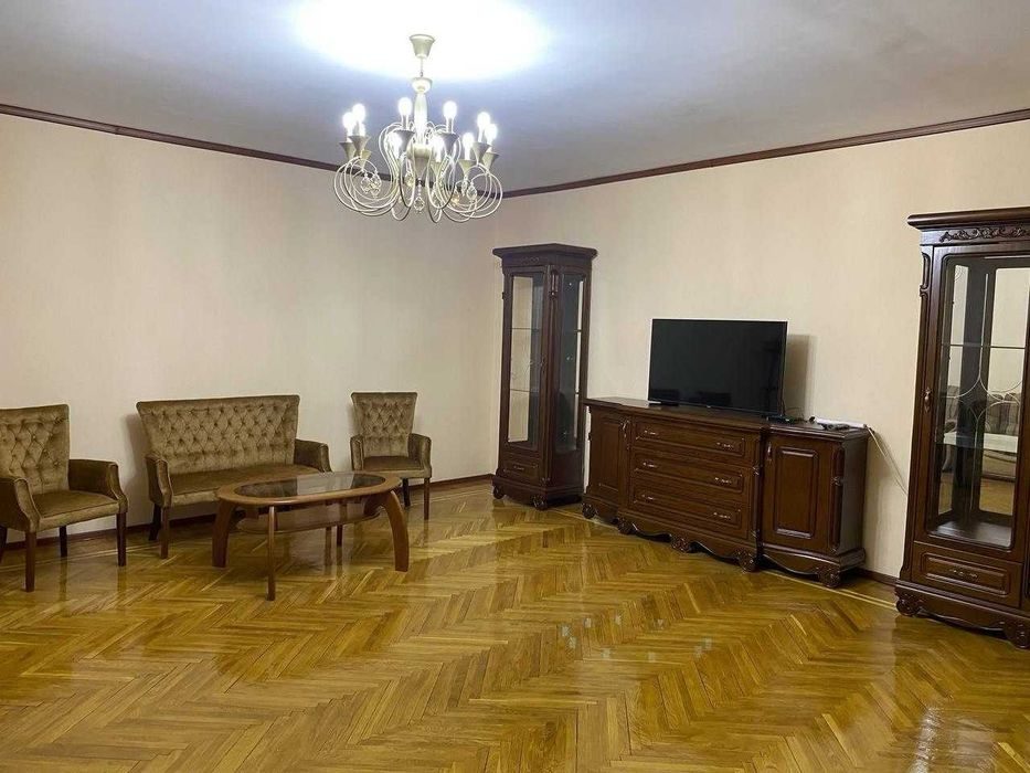 5-room apartment, 170 m², Tashkent, Mirabad District, for rent