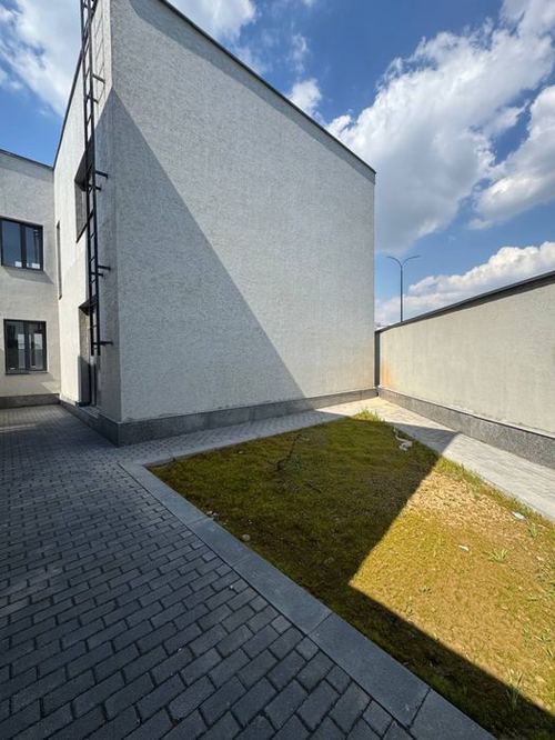 6-xonali uy, 200 m²