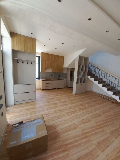 4-xonali uy, 103 m²