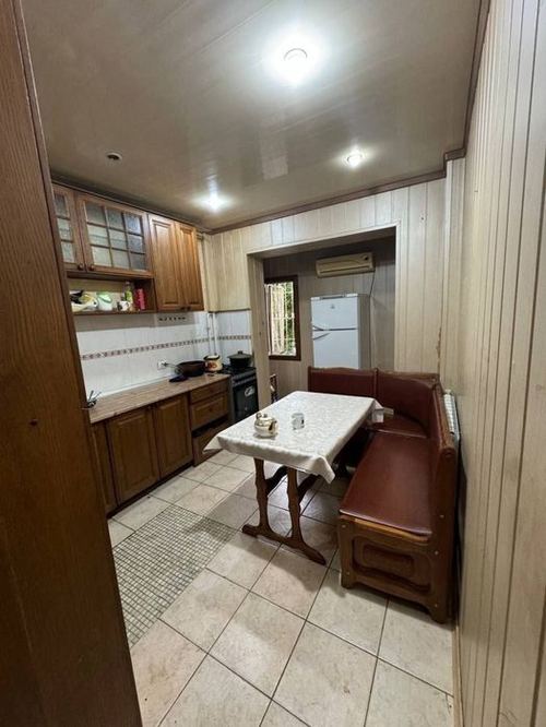 3-room apartment, 120 m²
