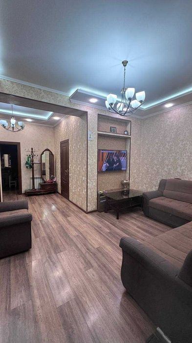 6-xonali uy, 200 m²