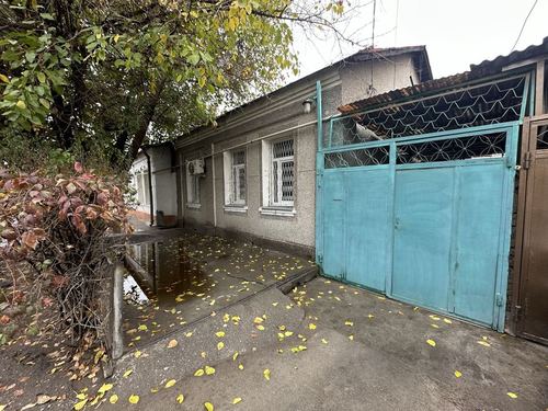 6-xonali uy, 270 m²