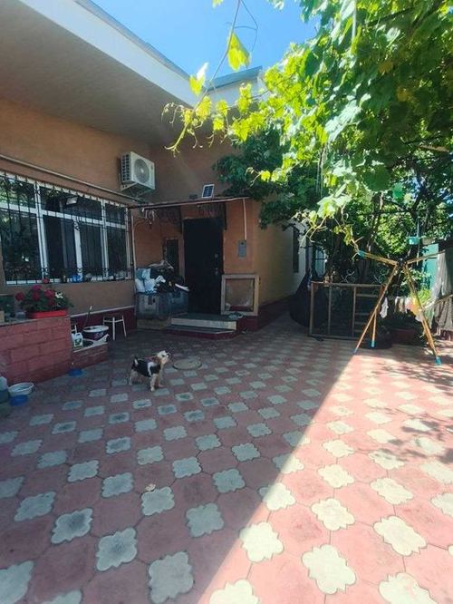 5-xonali uy, 136 m²
