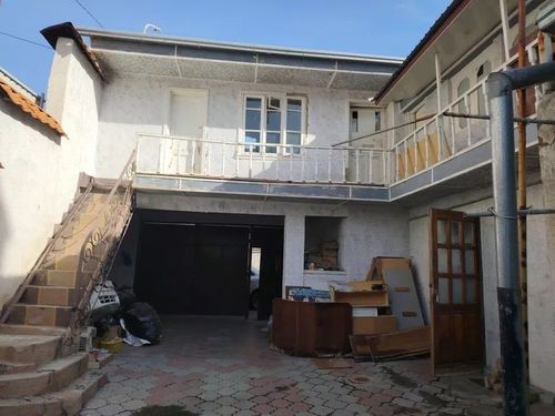 6-xonali uy, 120 m²