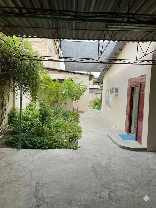 6-xonali uy, 5.5 m², Toshkent, Mirobod tumani, sotuvga