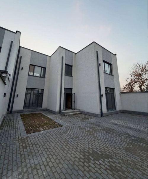 2-xonali uy, 157 m²