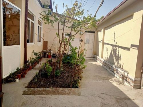 4-xonali uy, 130 m²