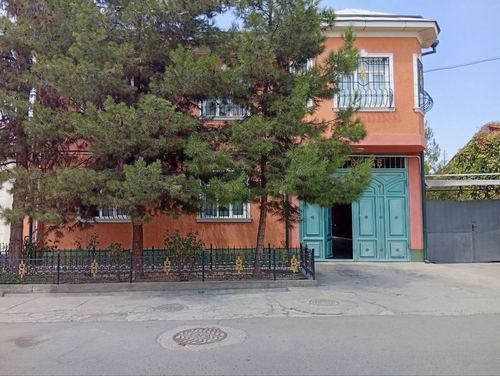 6-xonali uy, 309 m²