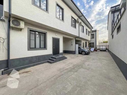 5-xonali uy, 300 m²