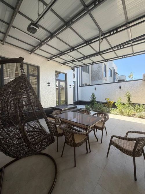 4-room cottage, 220 m²