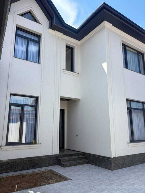 6-room house, 280 m²