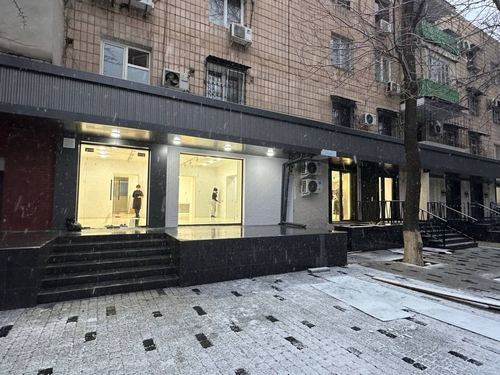 Айбек | Мирабад - Продается нежилое помещение вдоль дороги 100м2