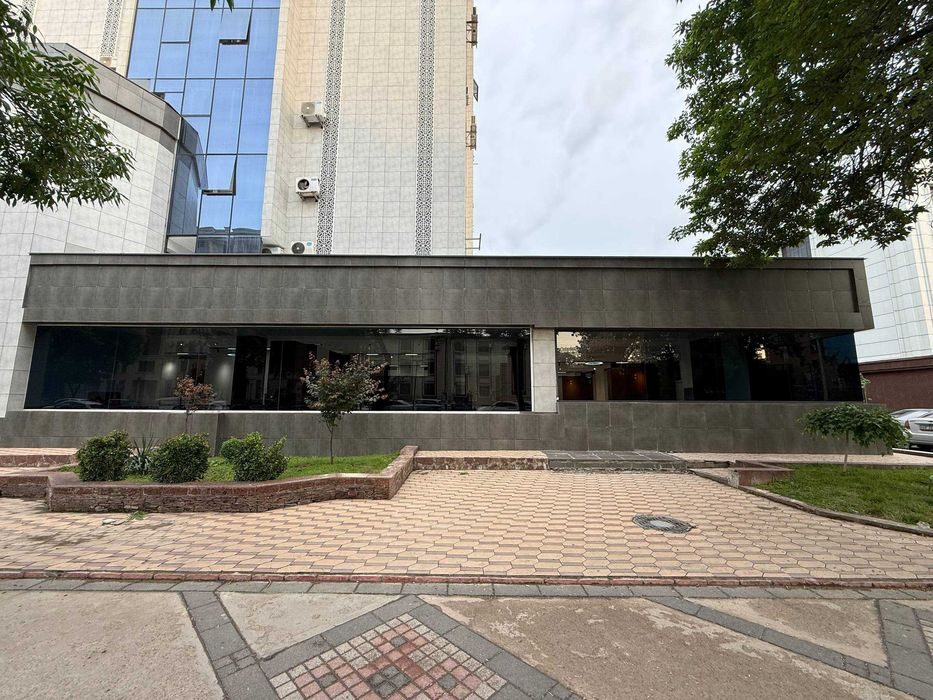 Продажа коммерческой недвижимости вдоль дороги ул.Нукус с арендатором