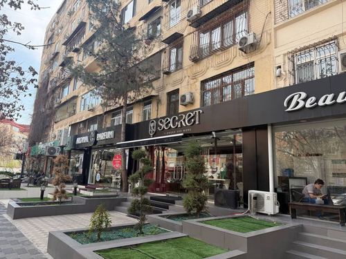 Продаётся Нежилое Помещение - 97 кв.м. -  1я линия!