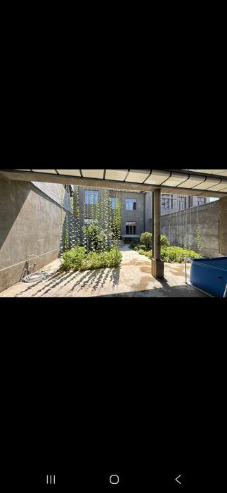 8-room house, 3 m²