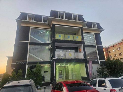 Продаётся 4-Этажное Здание 3700м² Соток 12 Миробод  Ор.ЖК Узбегим