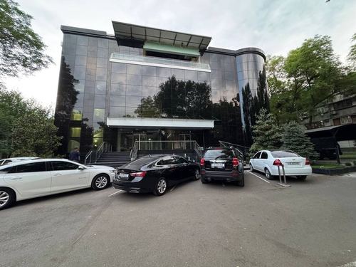 Сдаётся нежилое помещение бизнес центр Мирабадский район Ор-р Ойбек