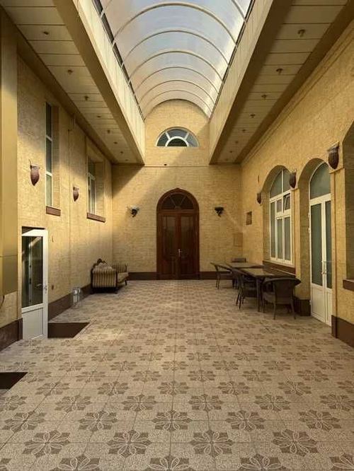 Сдам участок под офис или др. Рядом с MIRABAD AVENUE, Ивлева Глинка RR