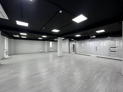 Аренда офисного помещения 500 кв.м. Мирабадский район, Сквер