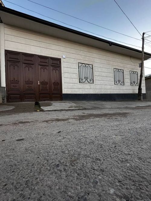 4-room house part, 200 m²