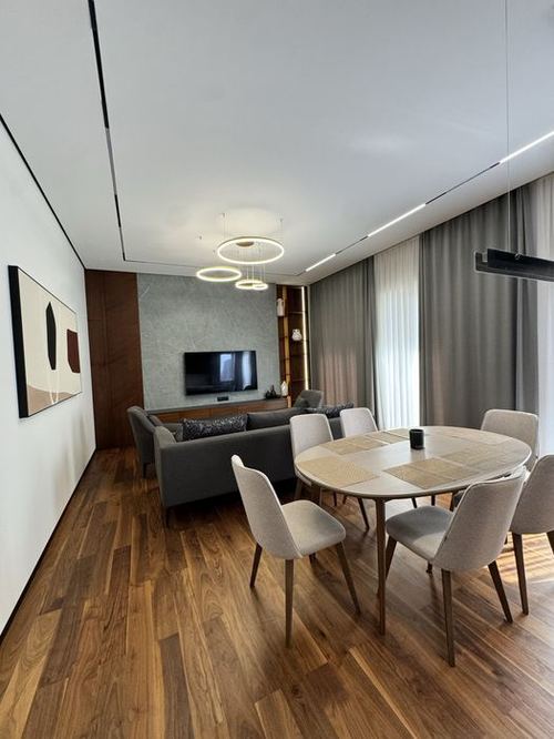 Срочно сдается в аренду в Mirabad Avenue 3-комнатная квартира светлая