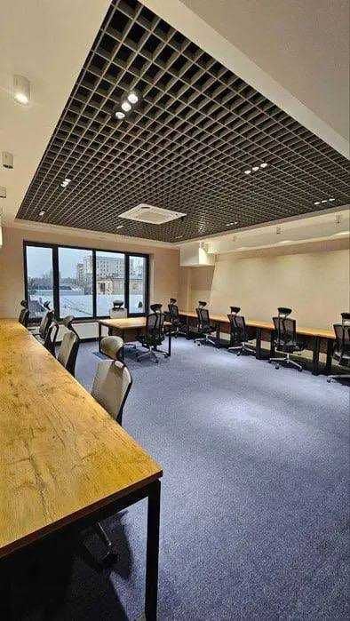 Сдаётся офис Тараса Шефченко 723 м²